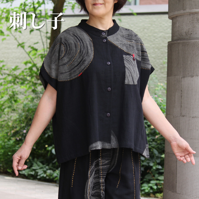 墨染め調刺し子ブラウス